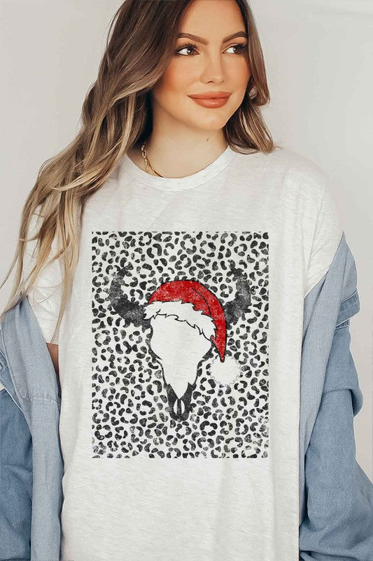 CATTLE CHRISTMAS GRAPHIC T-SHIRT