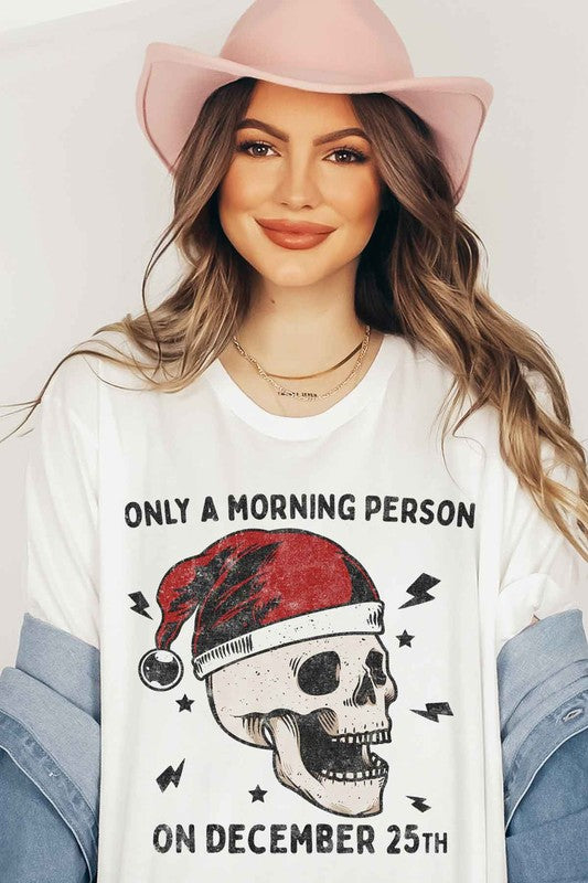 CHRISTMAS MORNING GRAPHIC T-SHIRT