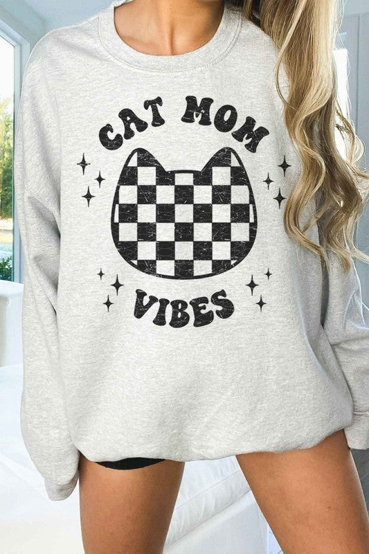 CAT MOM VIBES OVERSIZED SWEATSHIRT