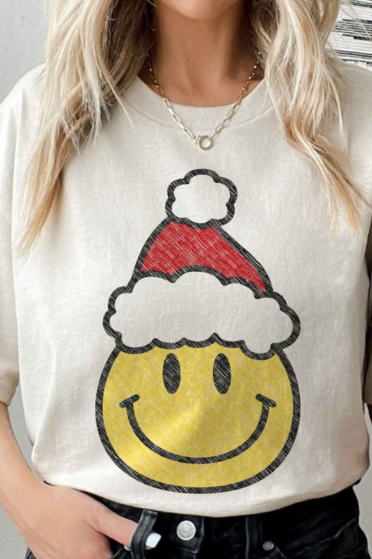 CHRISTMAS SMILES GRAPHIC TEE