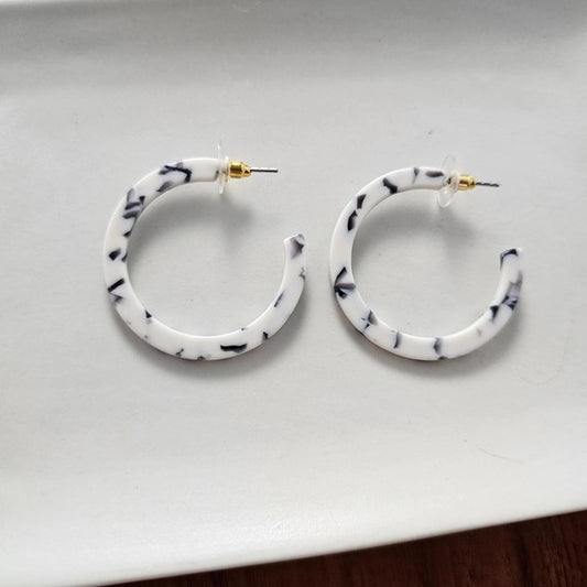 Camy Hoops - Marble