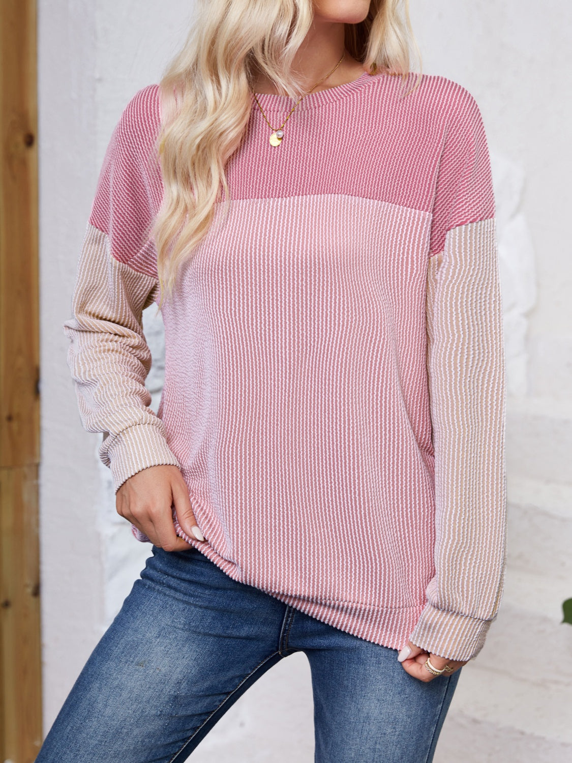 Color Block Round Neck Long Sleeve Sweatshirt